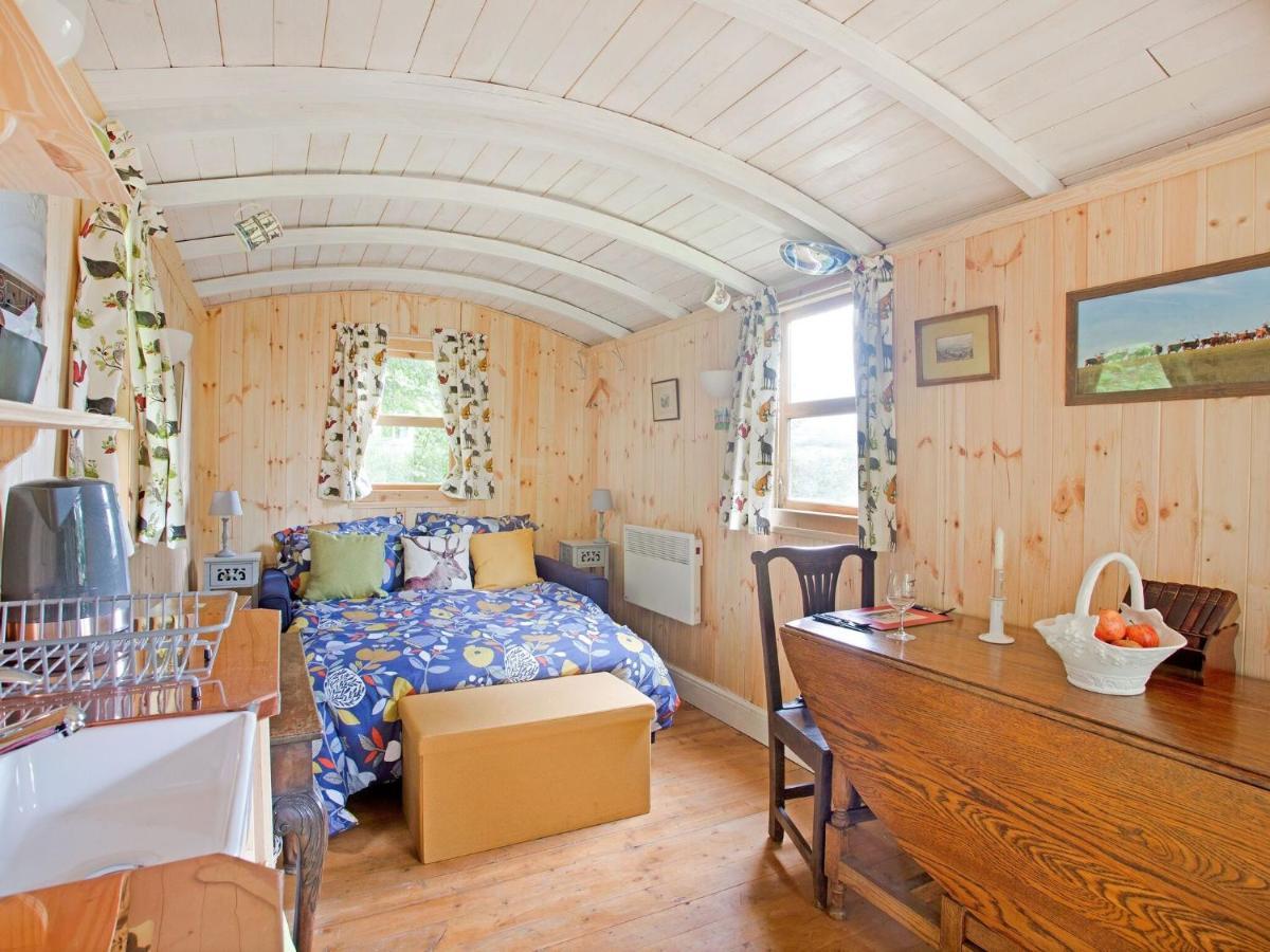 Hill View Holiday Home With Garden Taunton Eksteriør bilde